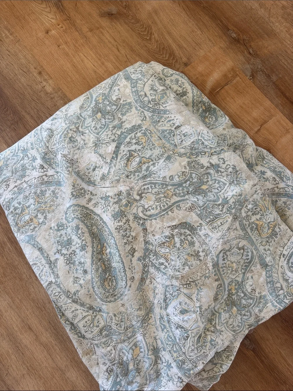 Pottery Barn elegant paisley